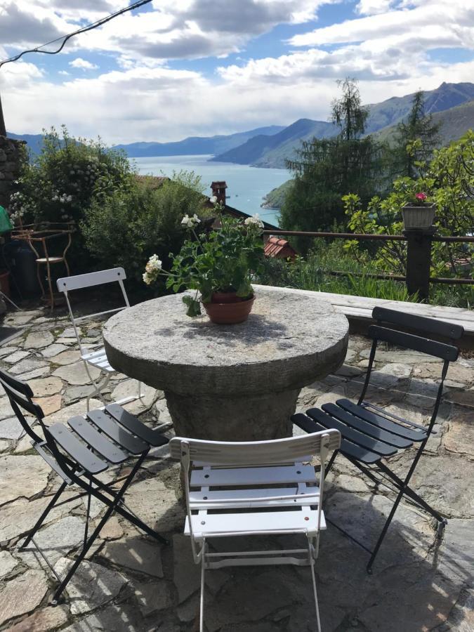 Vista Lago Maccagno 外观 照片